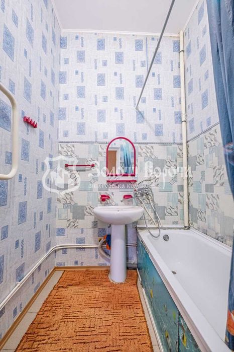 Велика 2-кімнатна квартира 90 м², пров. Бабкіна 13, м. Бориспіль