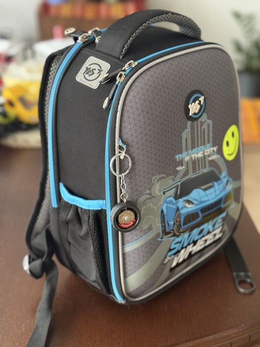 Рюкзак шкільний для хлопчика