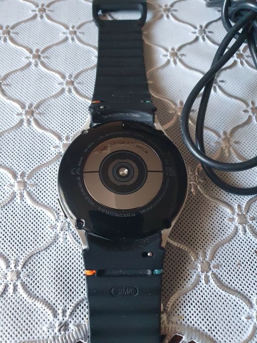 Samsung galaxy watch 4 44mm GPS 100% sprawny