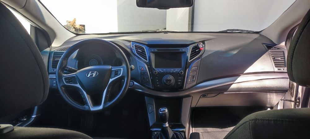 Hyundai i40 SW 1.7 CRDi blue confort 136cv