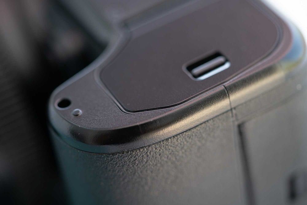 Fujifilm GFX 100S. Kit com duas lentes
