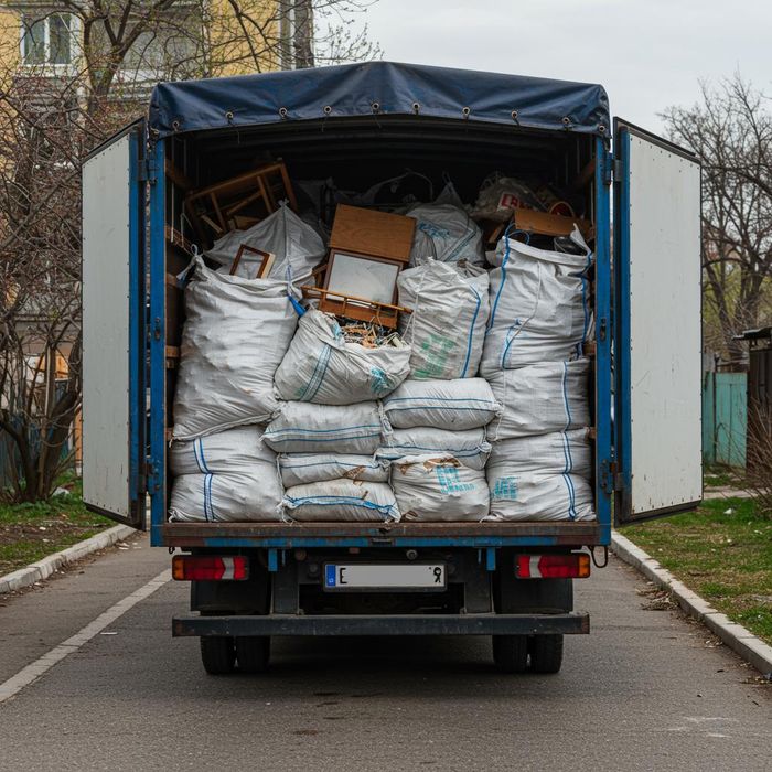 Вантажоперевезення у Миколаїві. Вывоз строймусора и хлама в Николаеве
