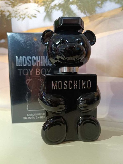Парфуми Moschino Toy Boy (Москино Той Бой ) 100 ml магнітна стрічка
