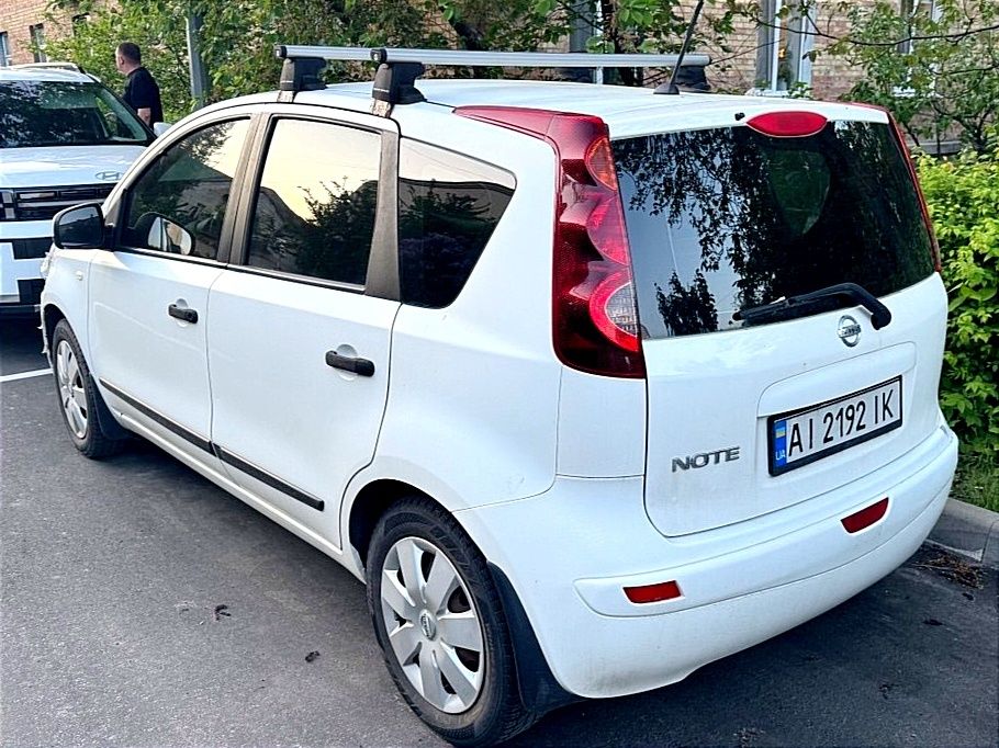 Nissan Note 2012 Після ДТП. Повністю на ходу, ГБО-4. Був відмінний стан !
