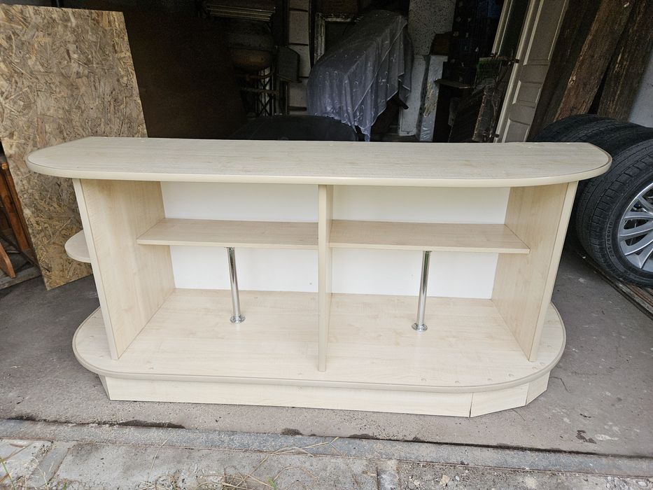 Стіл, прилавок, тумба