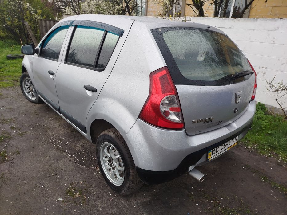 Продам гарний автомобіль