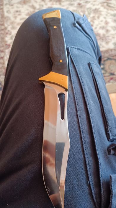 Fajny ciekawy nóż "myśliwski"? Masywny do wszystkiego