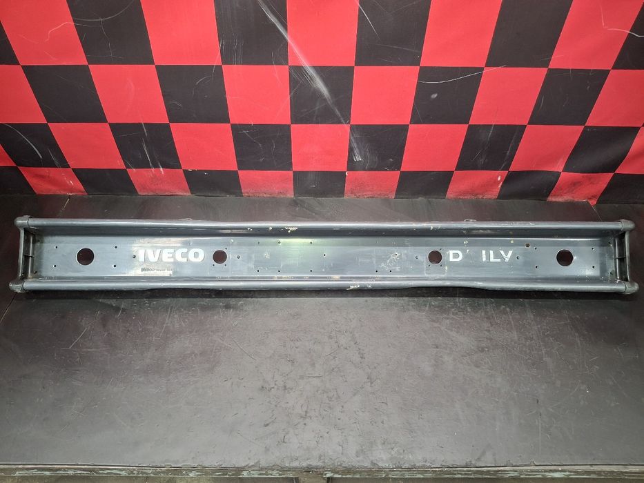Pára-choques trás IVECO Daily VI Chassis