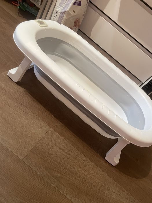 Ванночка для новорожденного