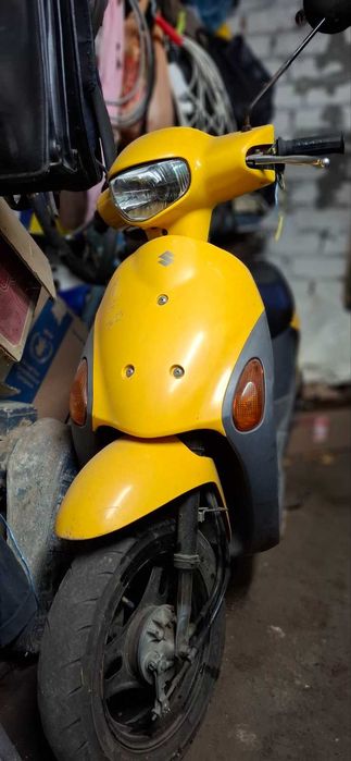 Продам скутер Suzuki Lets 4