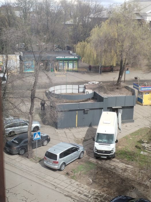 Продам 2х кімнатну "сталінку" по Криворіжсталі 54.