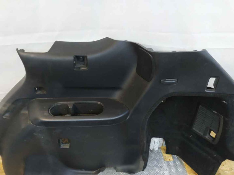 Mazda CX9 2016-2024 обшивка (карта) багажника R DS5006 TK4868850