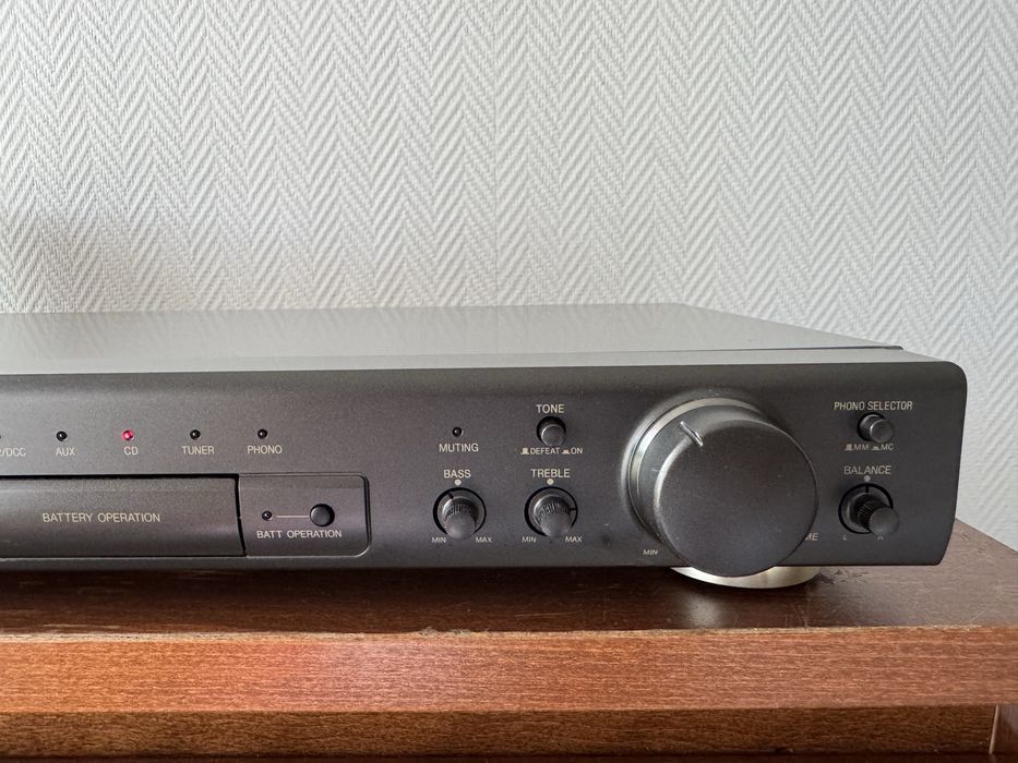 Przedwzmacniacz Technics SU-C1000