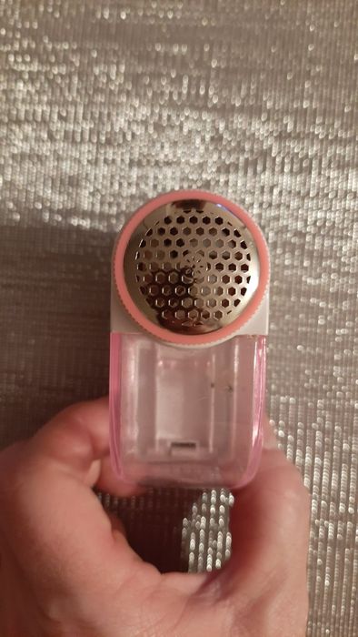 Golarka do swetrów na baterie