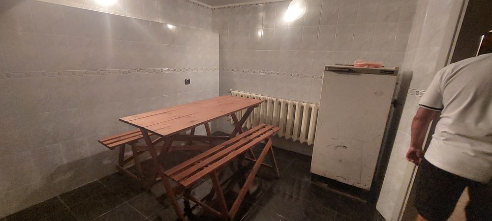 Продам 3-х эт дом в Новоселовке