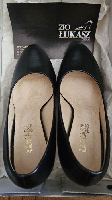 Buty skórzane, eleganckie pantofle, czólenka, szpilki, r.35