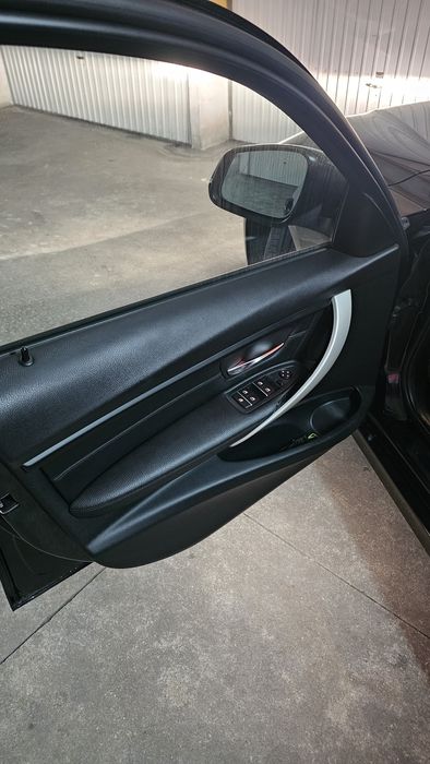 BMW 318D advantage