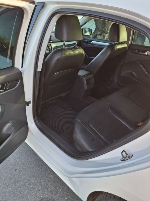 Продам Passat B7 NMS(Америка)