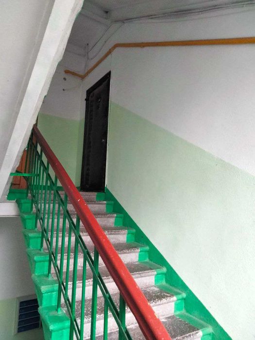 Сертифікат!  Продам 2к кв    сталінка метро Холодна Гора 5 хвилин