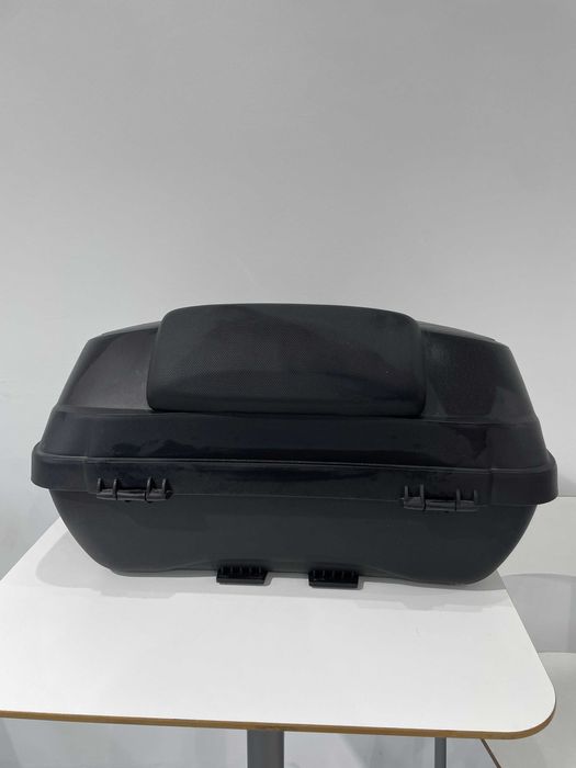 mala top case 2 capacetes