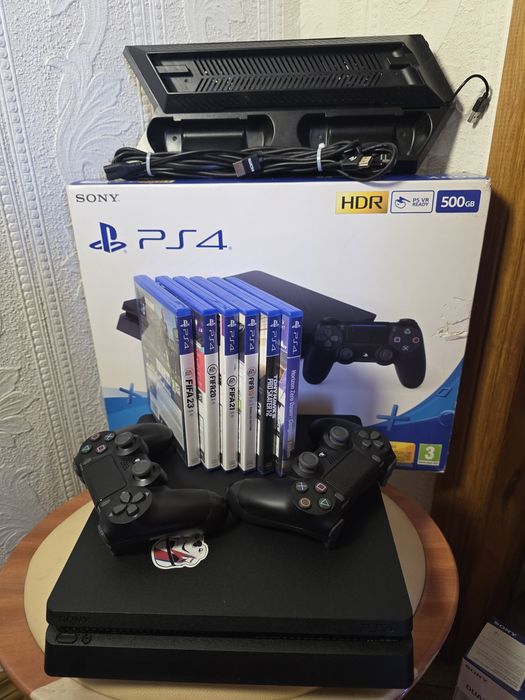 Ігрова консоль Sony PlayStation 4 Slim 500GB (CUH-2116A) (б/в)