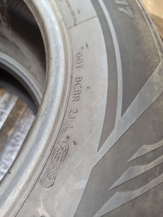 Зимняя резина 235/65 R17 Laufenn I-Fit