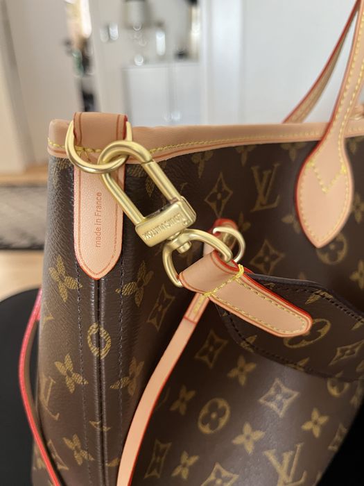 Louis Vuitton Neverfull Bandoulière Inside Out MM