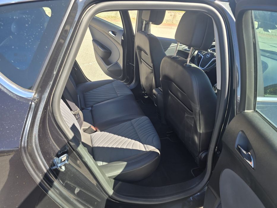 Opel Astra de 2015 - 1.6 cdti , unico proprietario