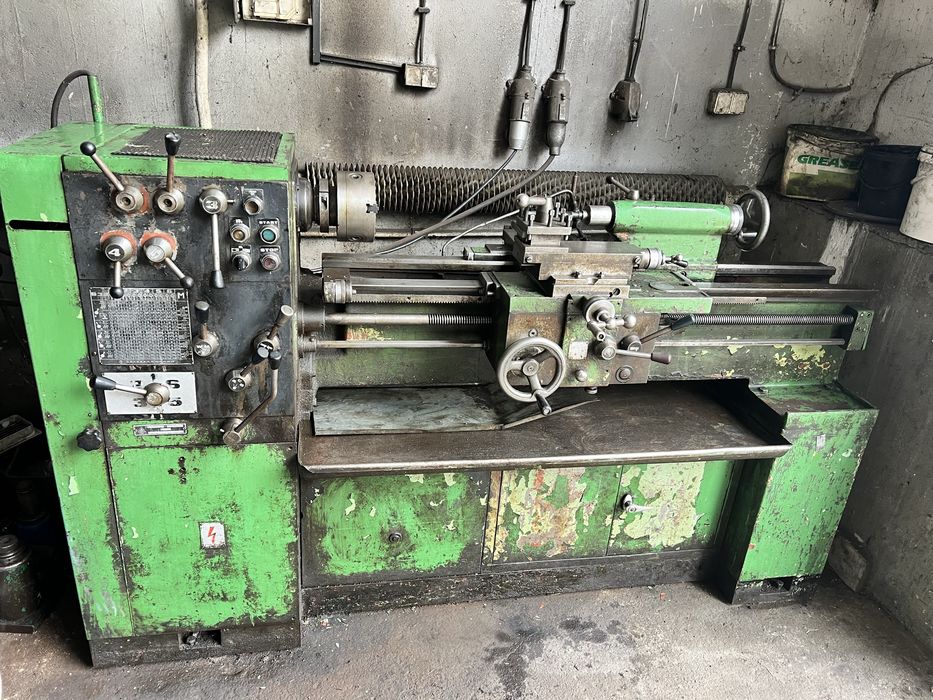Tokarka TOS32