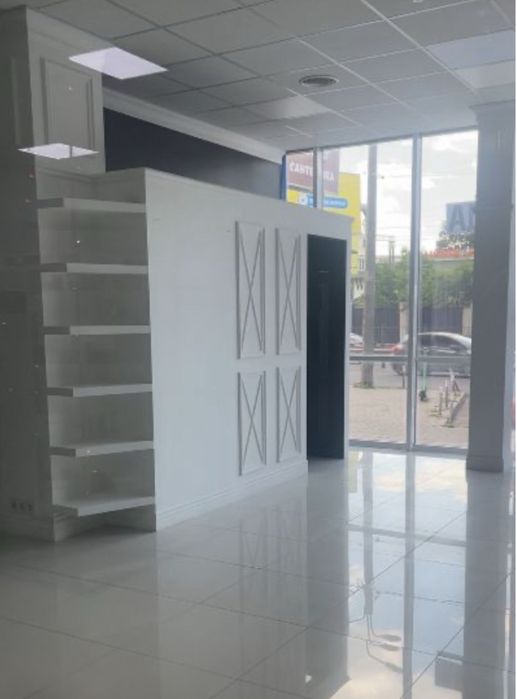 Сдам 40m2 1 этаж-окна Фасад ТЦ Кристал Чудо Город ‼️ Рядом АТБ Трафик