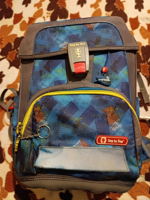 Рюкзак школьный. Step by step.