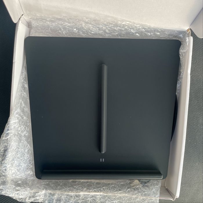 Безпровідне зарядне для телефона tesla 3 10w