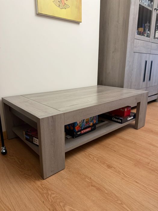 Mesa de centro retangular de sala