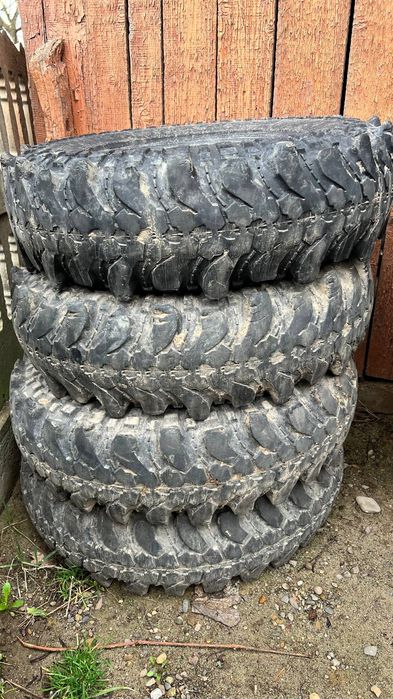 CST, Silverstone, Roadcruza. 35x10.5 r16