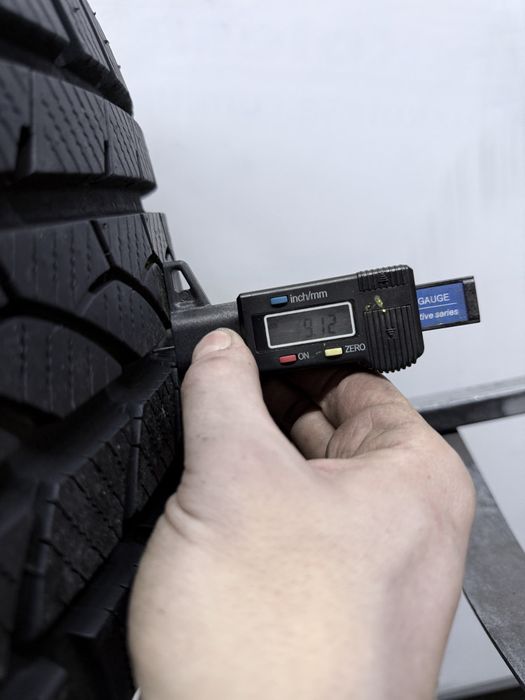 2шт зима 245/45/R17 9мм Falken Eurowinter HS439