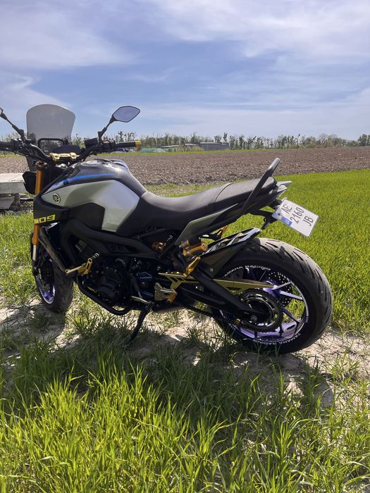 yamaha - mt09 SP