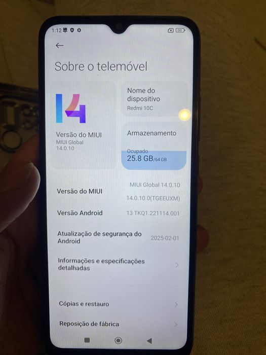 Xiaomi 10C com capa e carregador