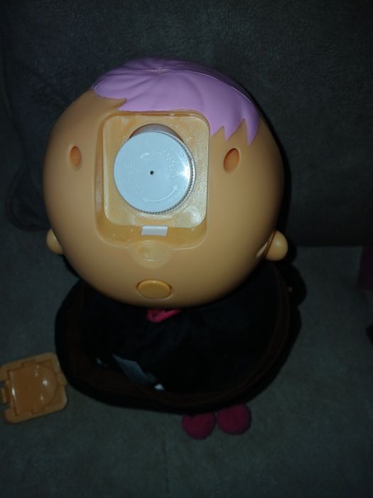 Boneca chora  vestida joaninha, lady bag