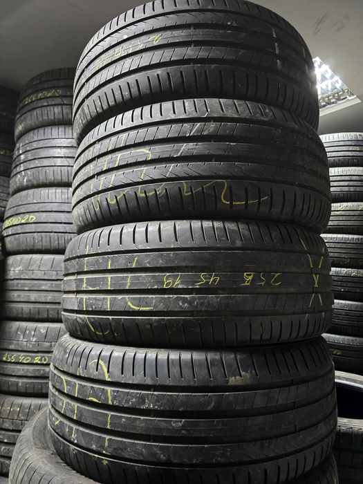 255/45R19 Pirelli Scorpion 100W