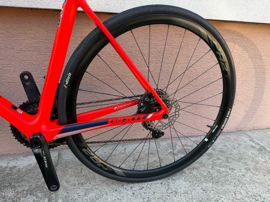 Rower szosowy full carbon Giant TCR Advanced, hydraulika, Shimano 105
