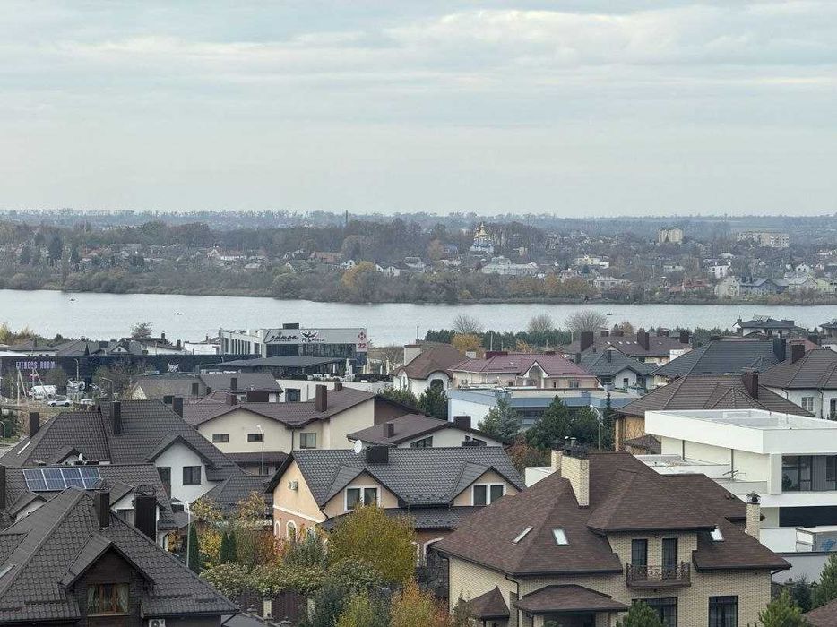 1-Кімнатна «На Щасливому» вул. Боголюбова. Вигляд на Озеро!