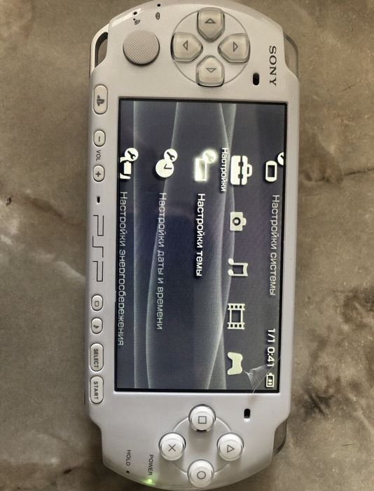 Psp sony 3008 біла блискуча + комлект