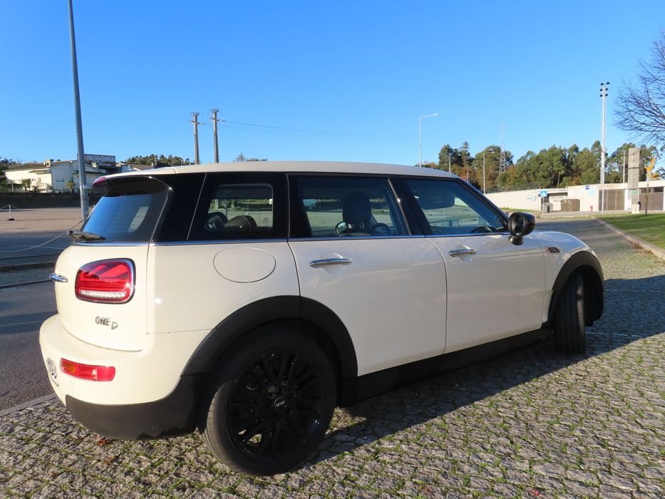 Mini Clubman One D em excelente estado