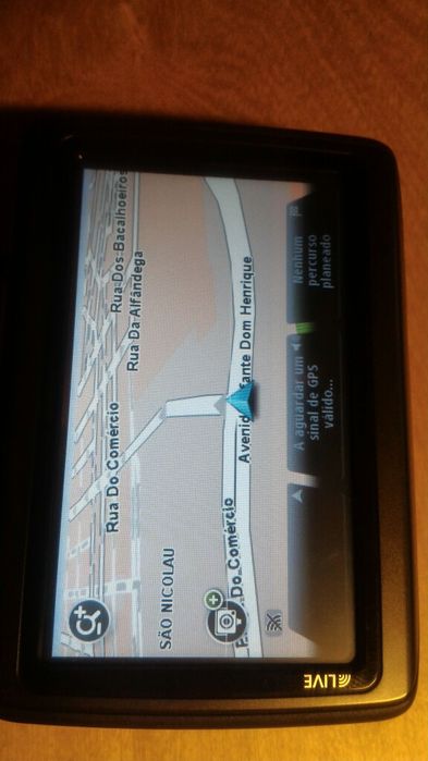 Tom Tom Live em bom estado