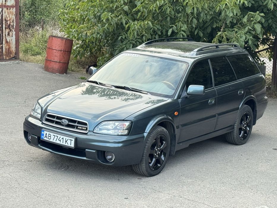 Subaru Outback 3.0 H6 2003