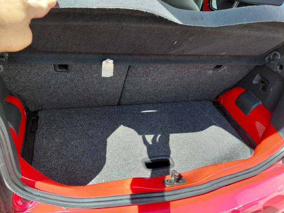 VW Volkswagen Up! 1.0 2014 | Apenas 57.663 km | AC | IPO até 03/2027