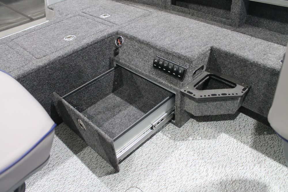 Łódź aluminiowa VIZION 470RS