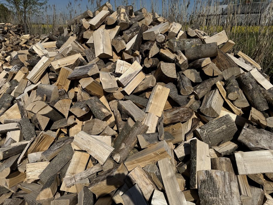 Drewno SUCHE kominkowe lub opałowe do wedzenia owocowe sezonowane