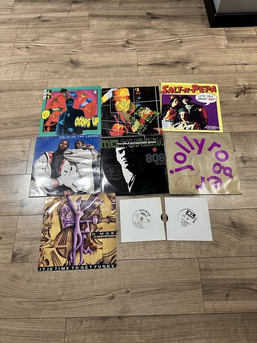 Zestaw 55 winyli sprzedawany jako całość