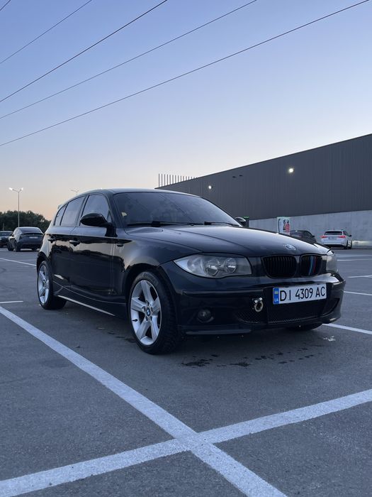 BMW 1 Series 2004 VIN WBAUG51020JS88801 фото оголошення 2 з 13